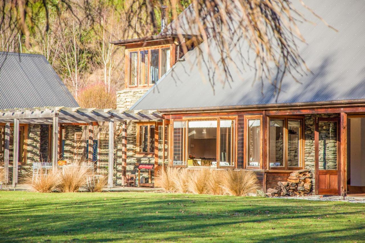 Wharenui Holiday Home By Majordomo Arrowtown Habitación foto