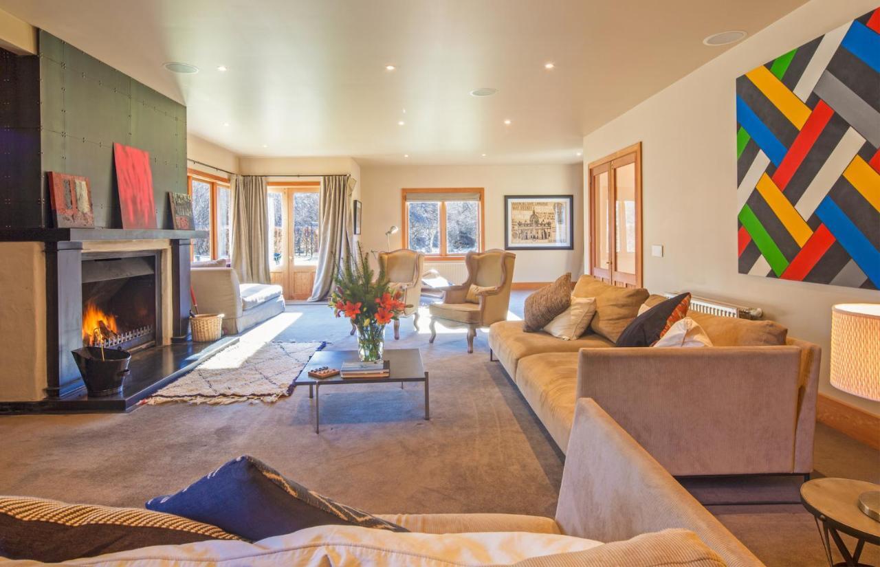 Wharenui Holiday Home By Majordomo Arrowtown Habitación foto